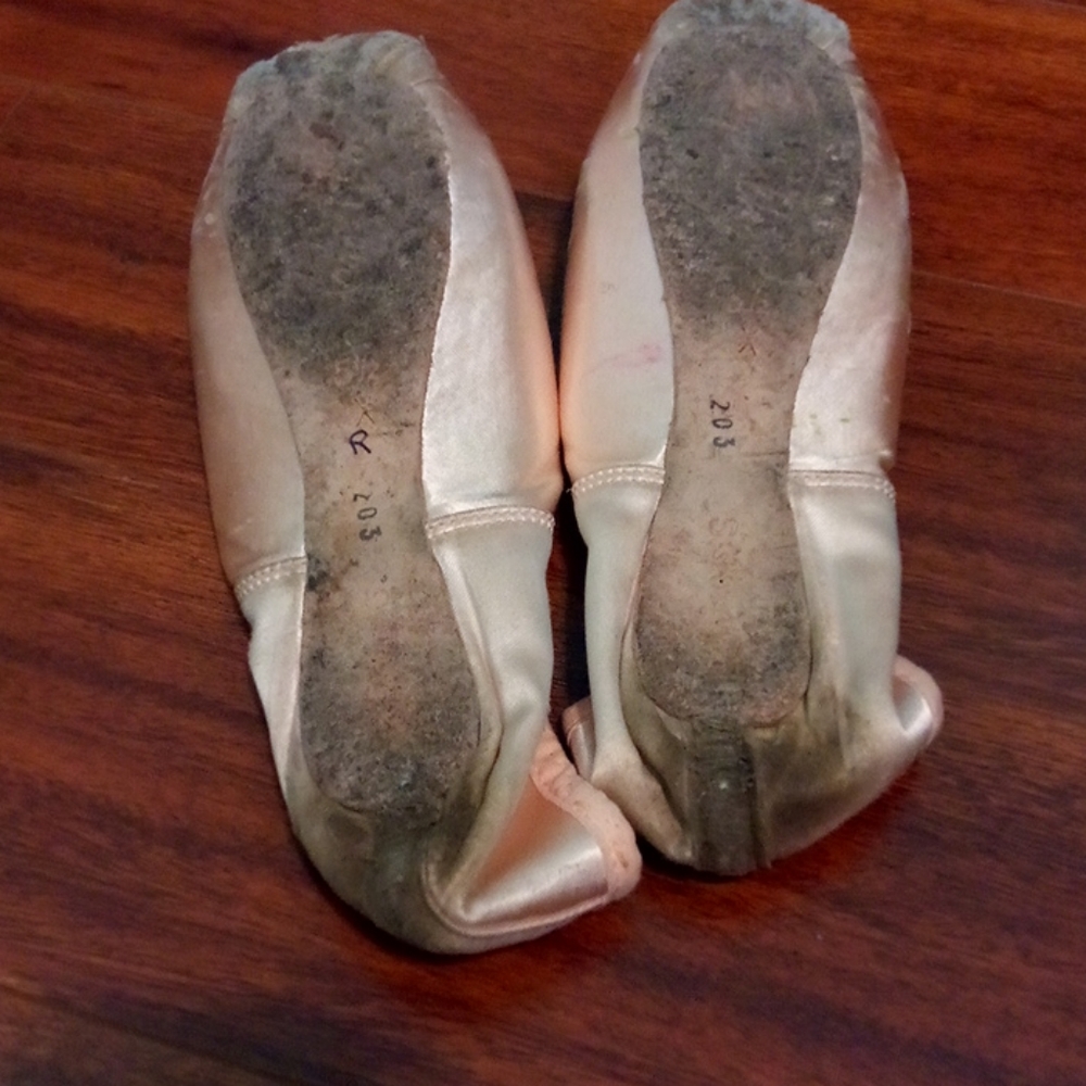 Point shoes - Picture 2 of 2